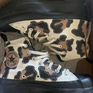 Converse leopard  Run Star Hike women’s size 7.5
